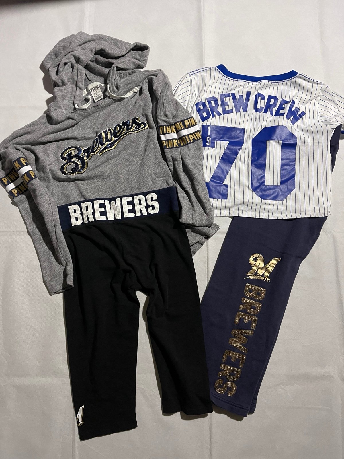 Victorias Secret PINK Milwaukee Brewers Super Bling Bundle 4 pieces Vintage
