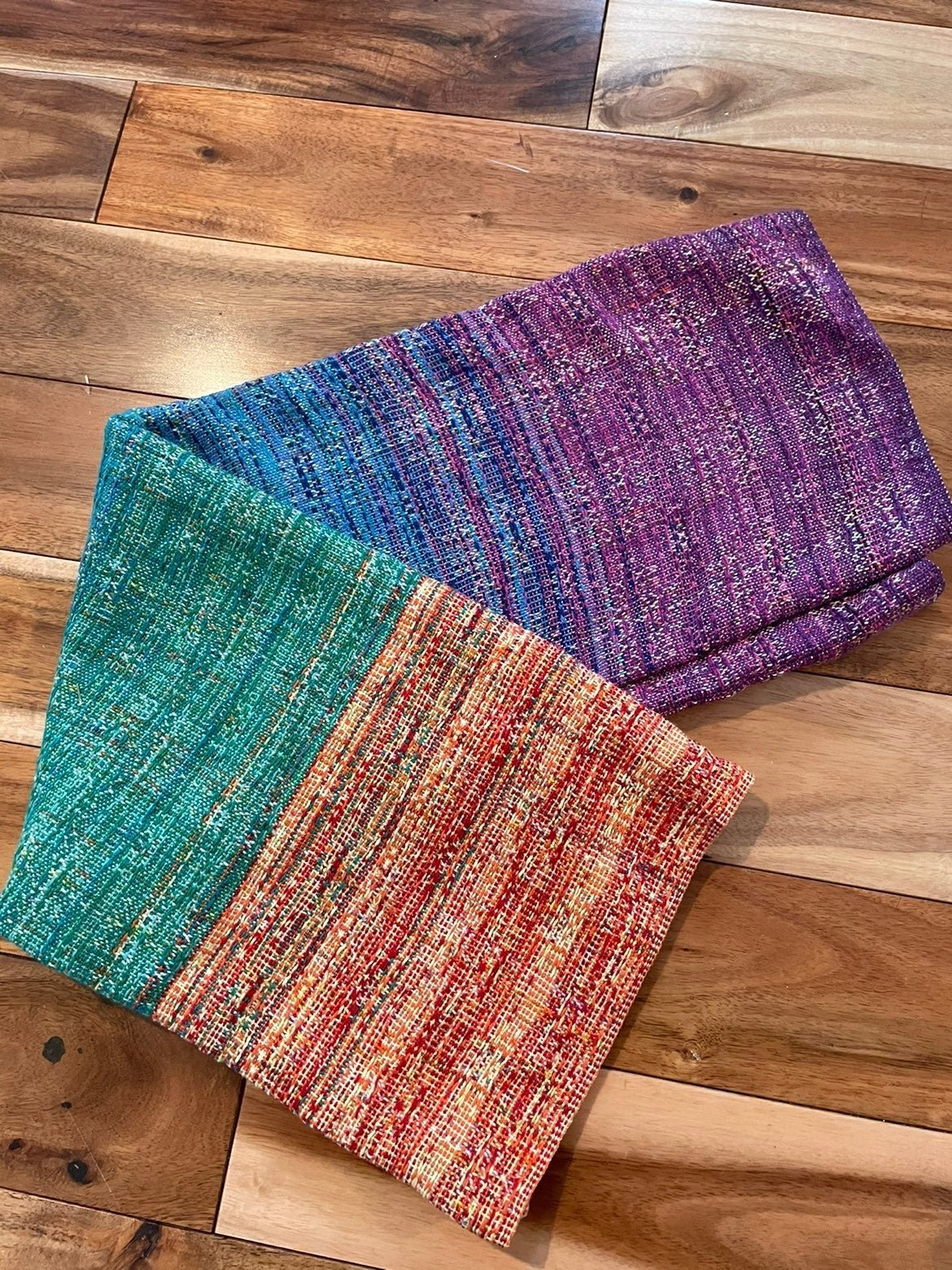 Luz handwoven cowl
