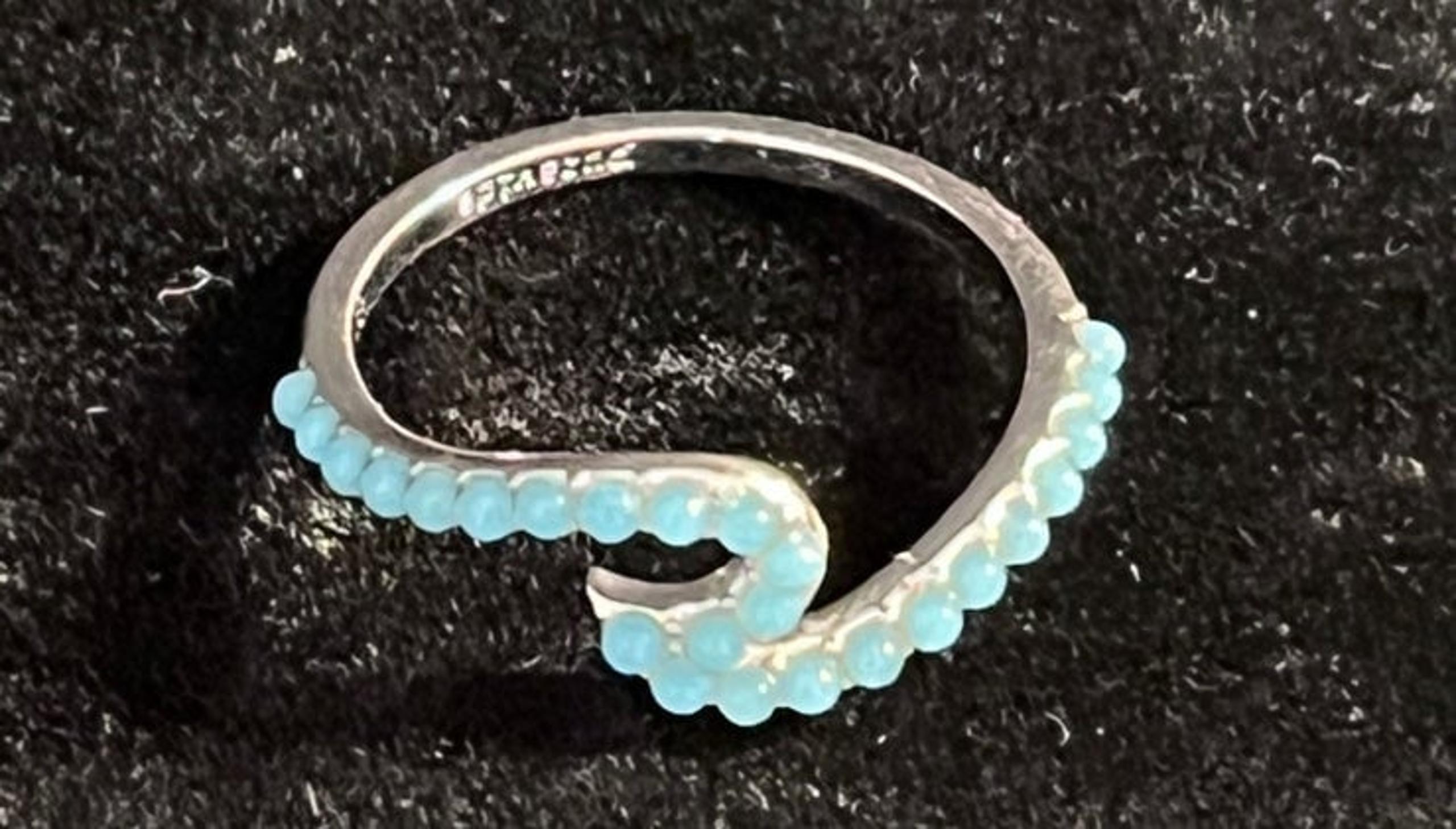 Pura Vida Silver-Tone Neon Cabochon Beads Wave Design Ring 7-1/2”