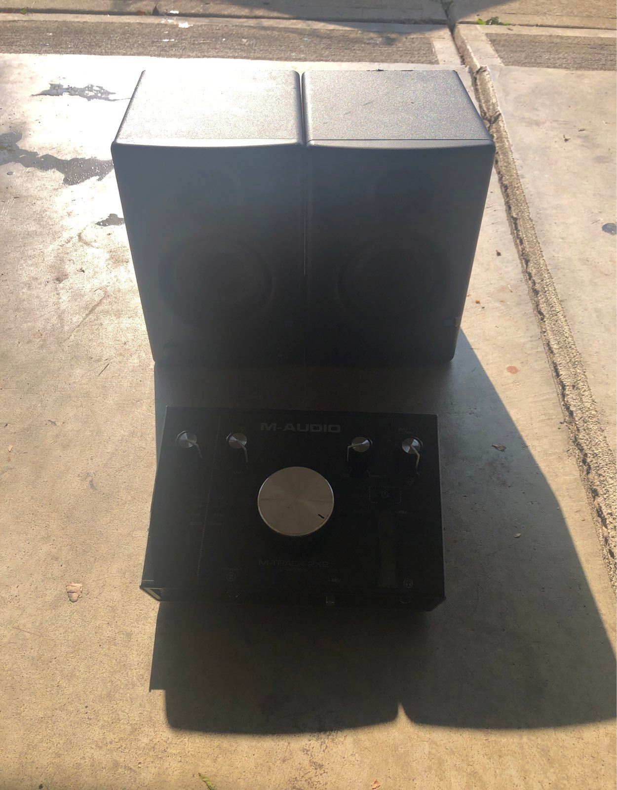 Presonus speakers- m- audio interface