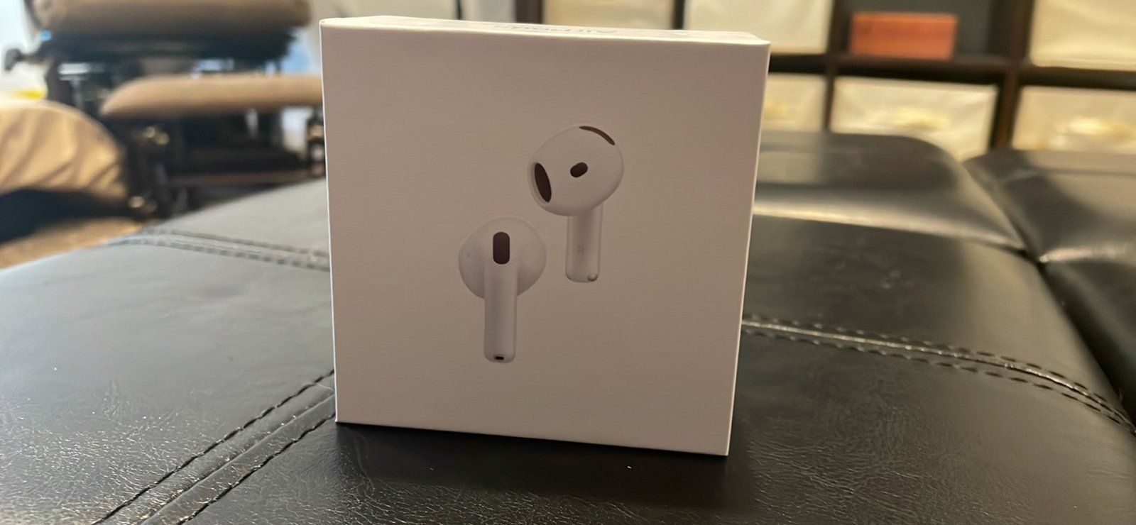 Apple AirPods 4’s