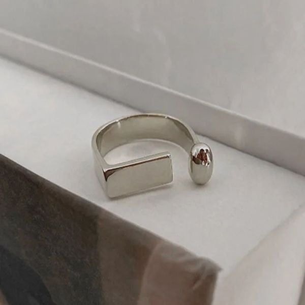 The Geo Silver adjustable Ring in 925 silver