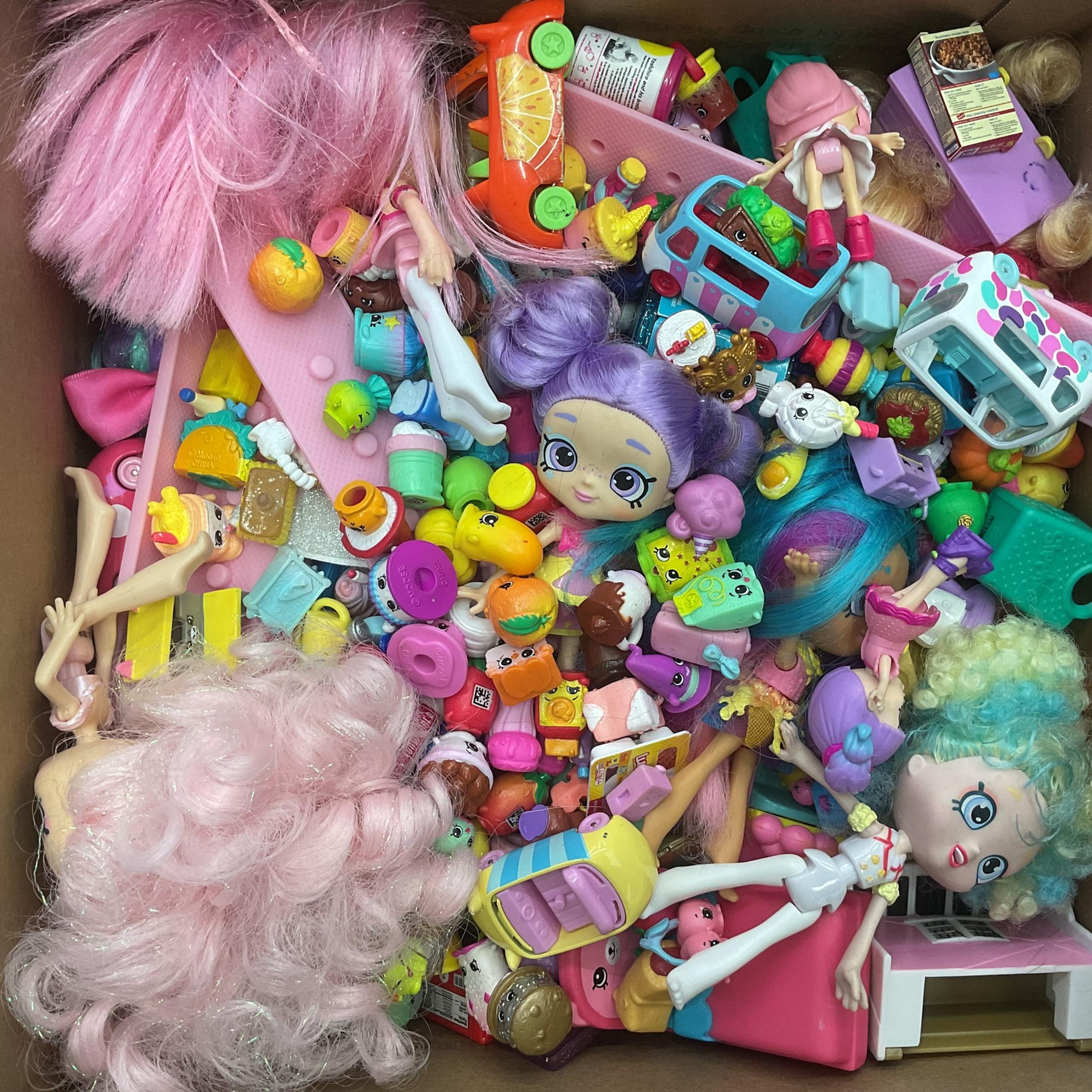 Moose SHOPKINS Pink Blue Purple Green Dolls & Accessories Wholesale Lot