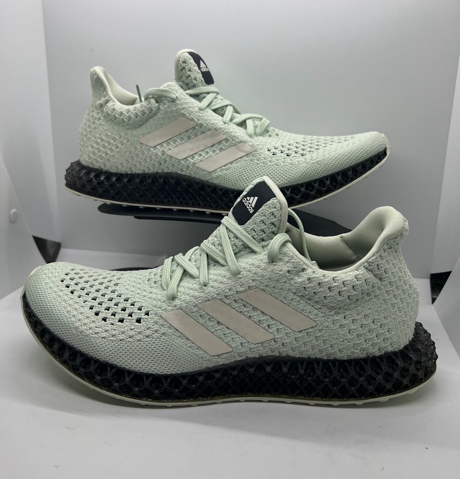 NWT adidas 4D FUTURECRAFT Mens Size 8.5 Running Shoes GX6603 Linen Green Carbon