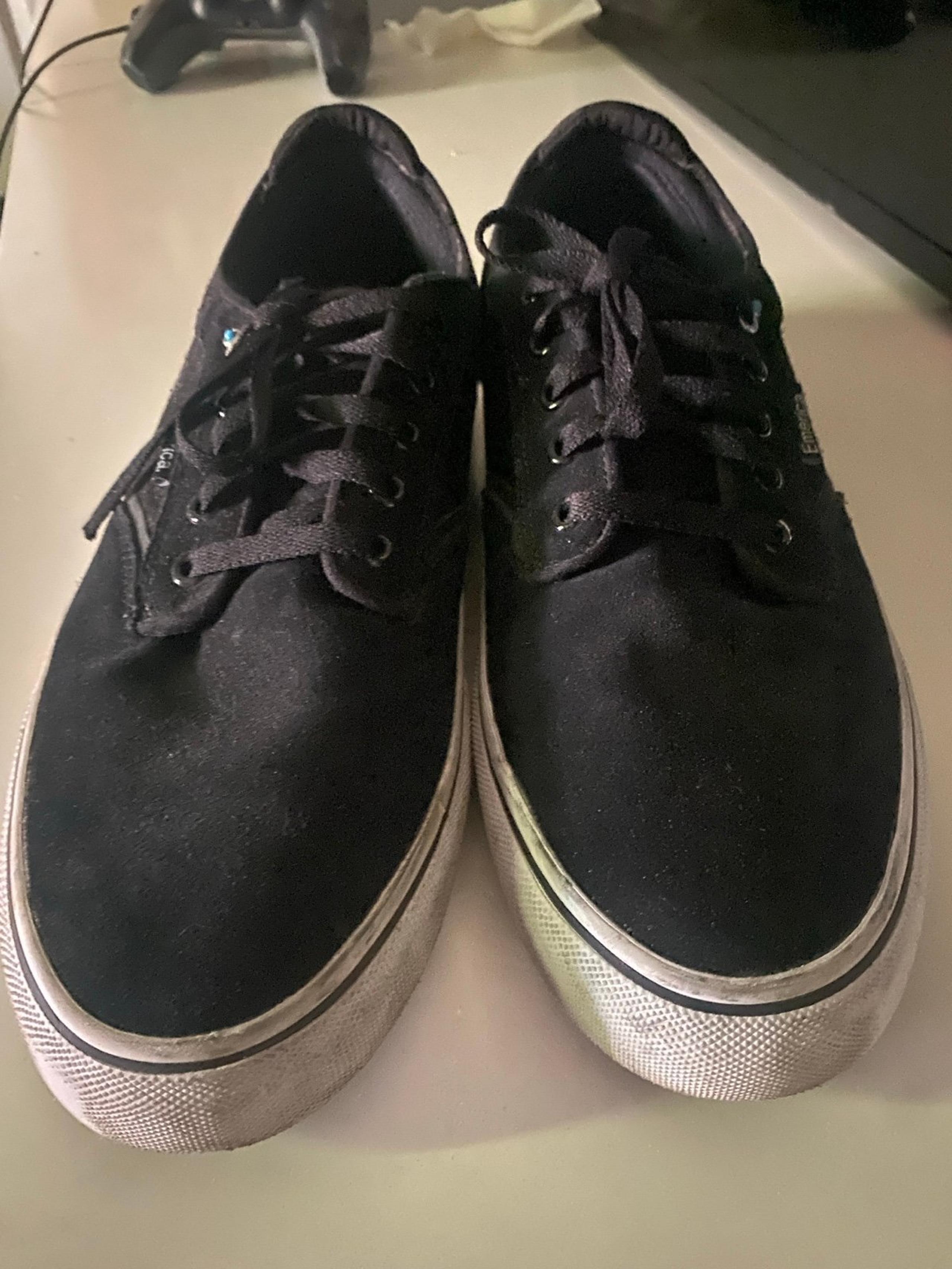 Emerica Dickson shoes mens size 10