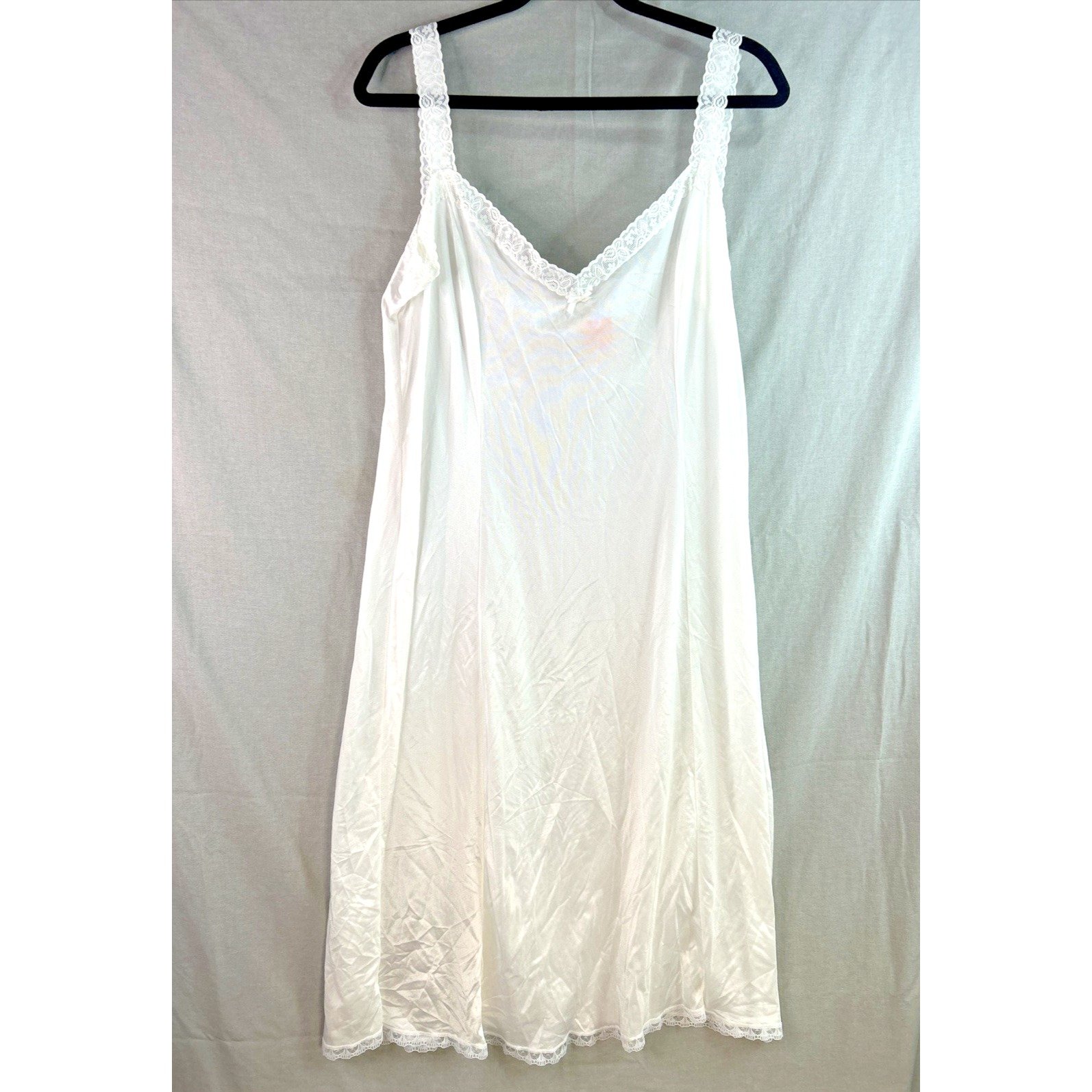 Vintage silky White Satin Lace full Slip Dress Lingerie by Mel Lin Size 46