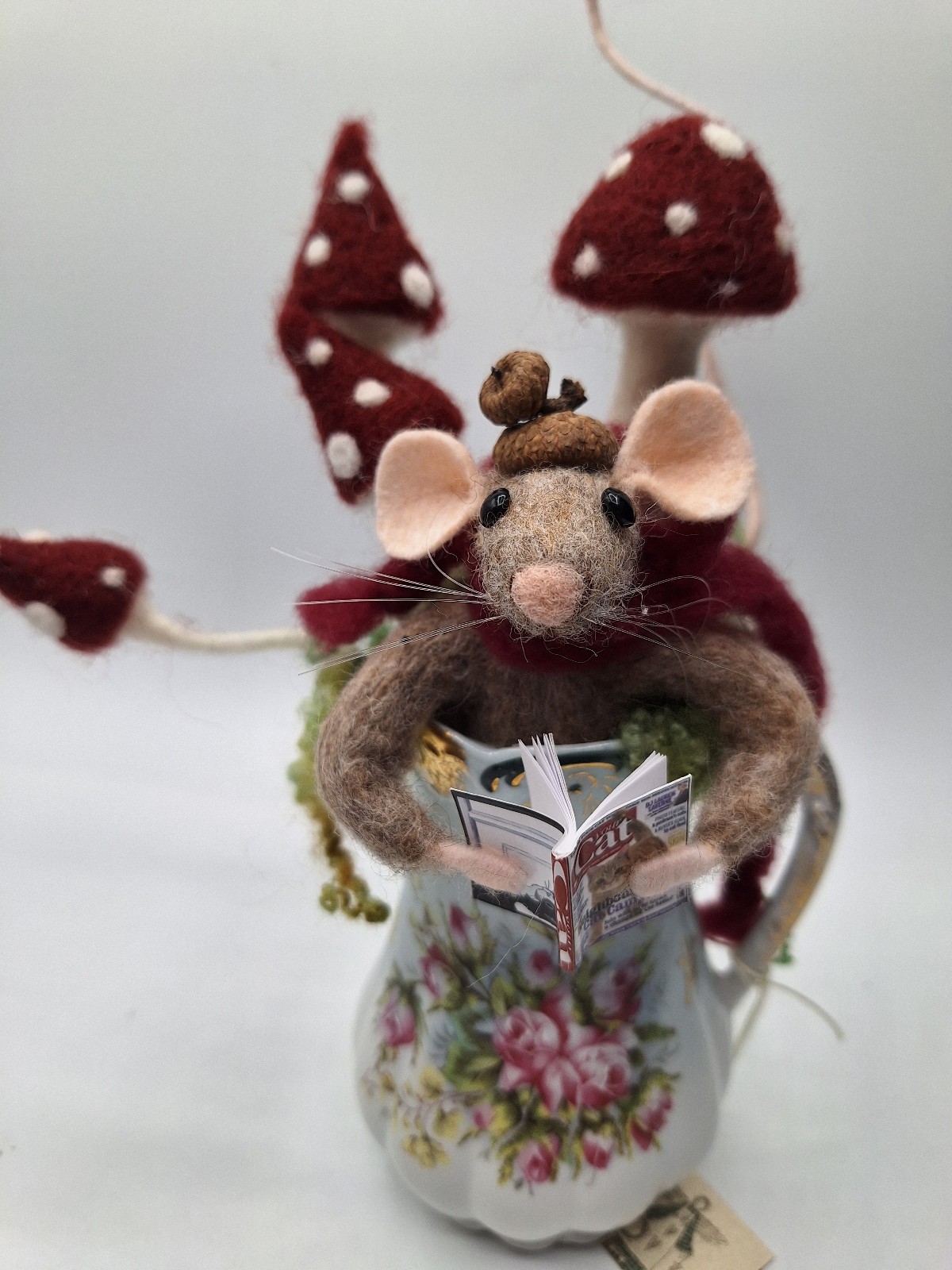 ARTISAN MADE wool felted mouse collectable art.