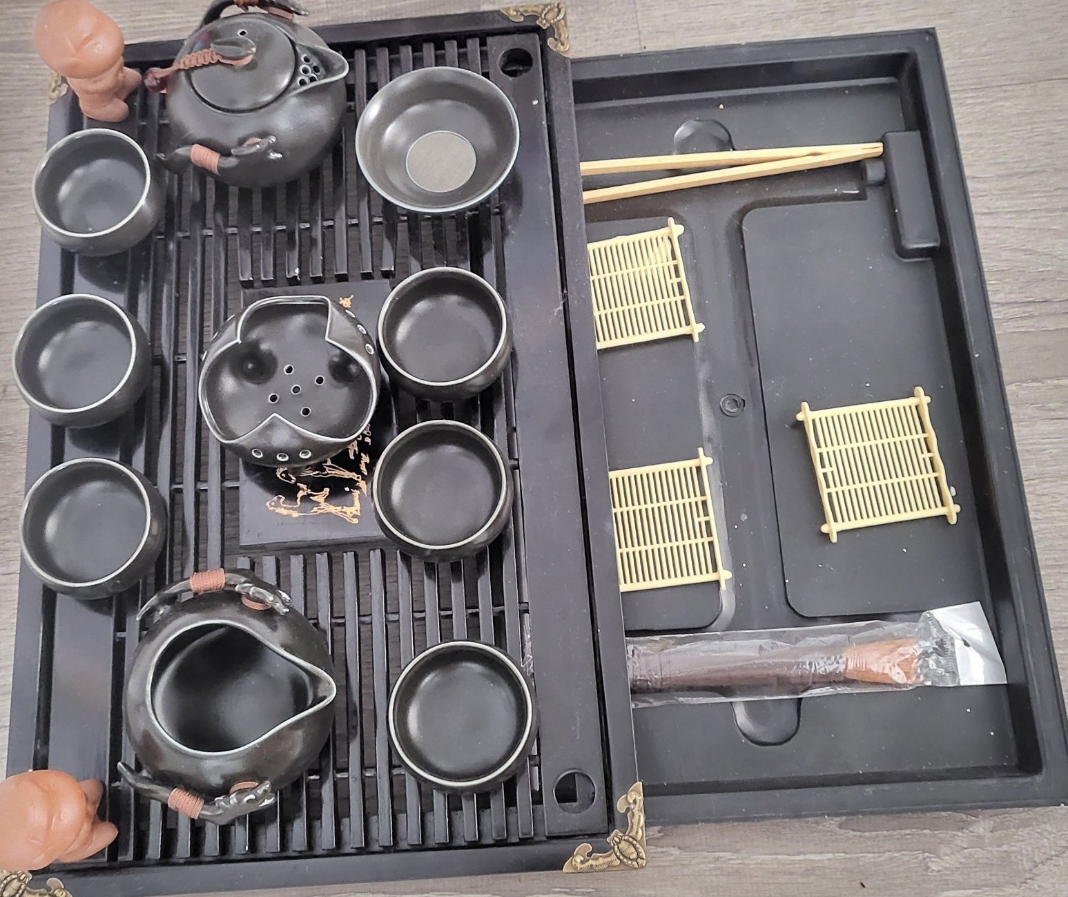 Traditional tea set