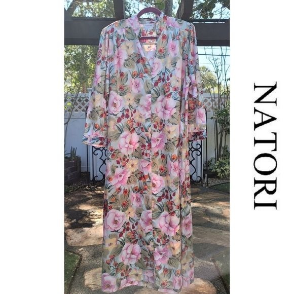Natori floral zip front sleep dress size large.