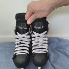 Boys hockey skates