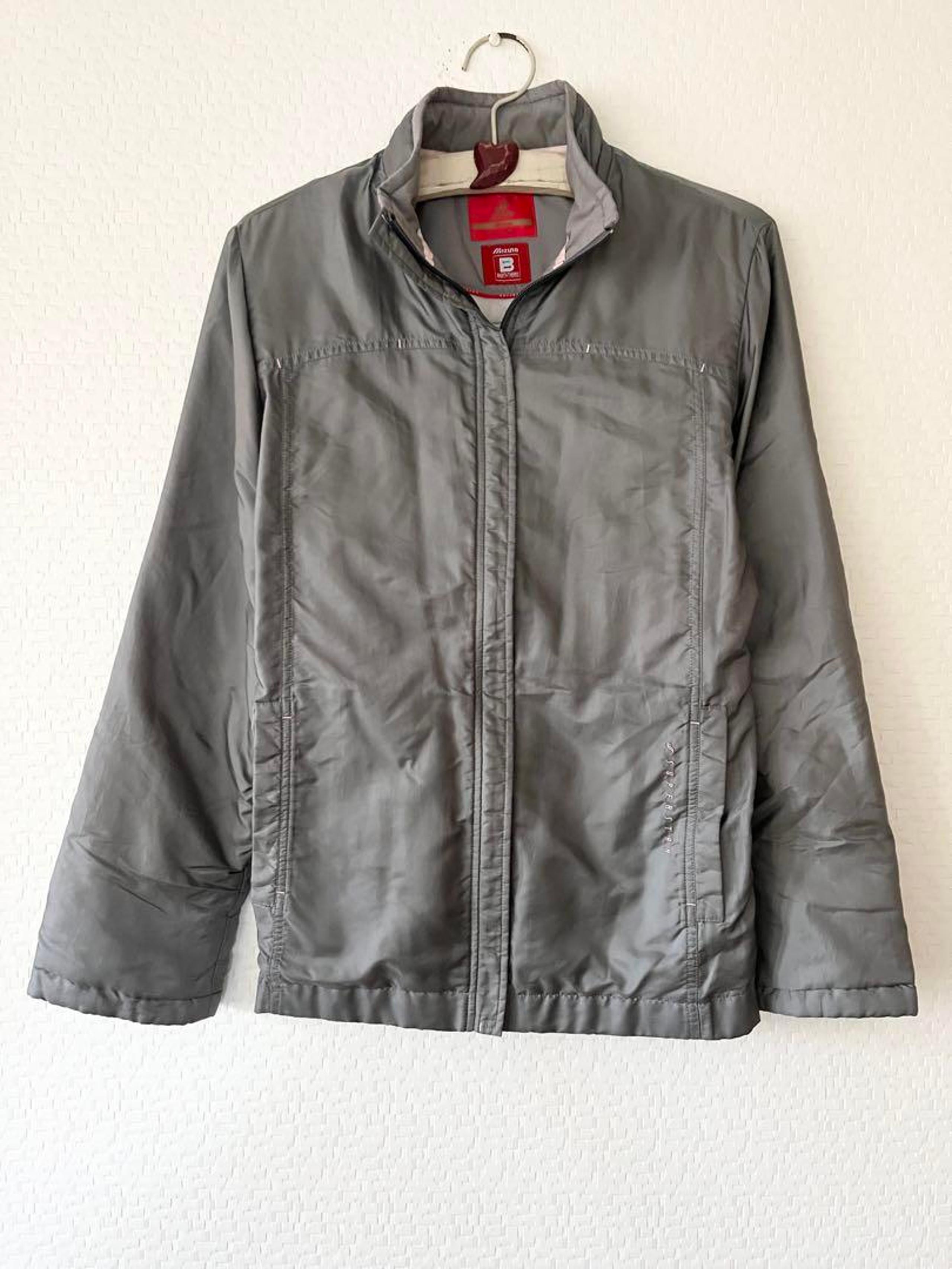 Mizuno Superstar Breath Thermo Windbreaker Jacket Men's L