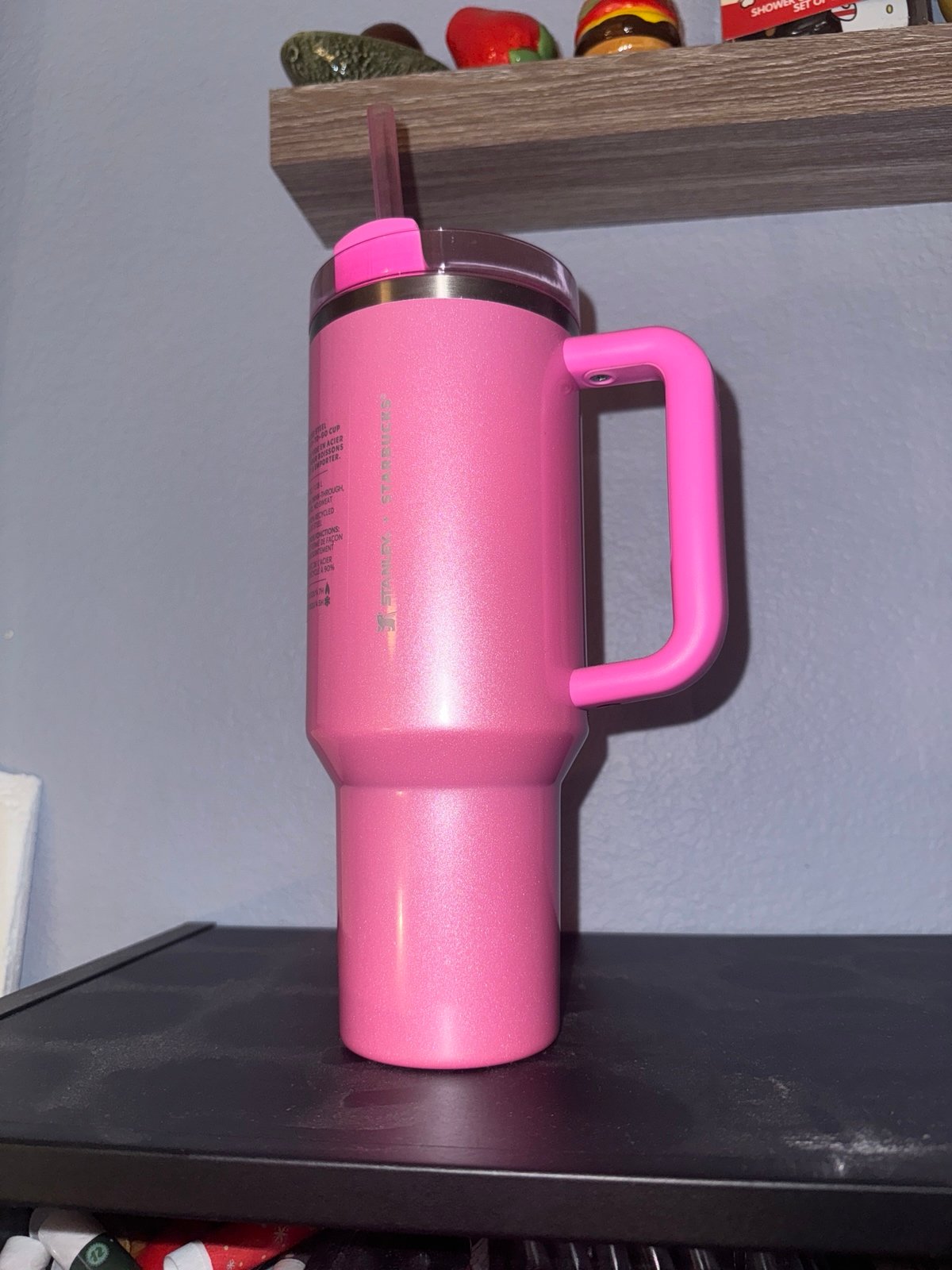 Stanley x Starbucks Winter Pink