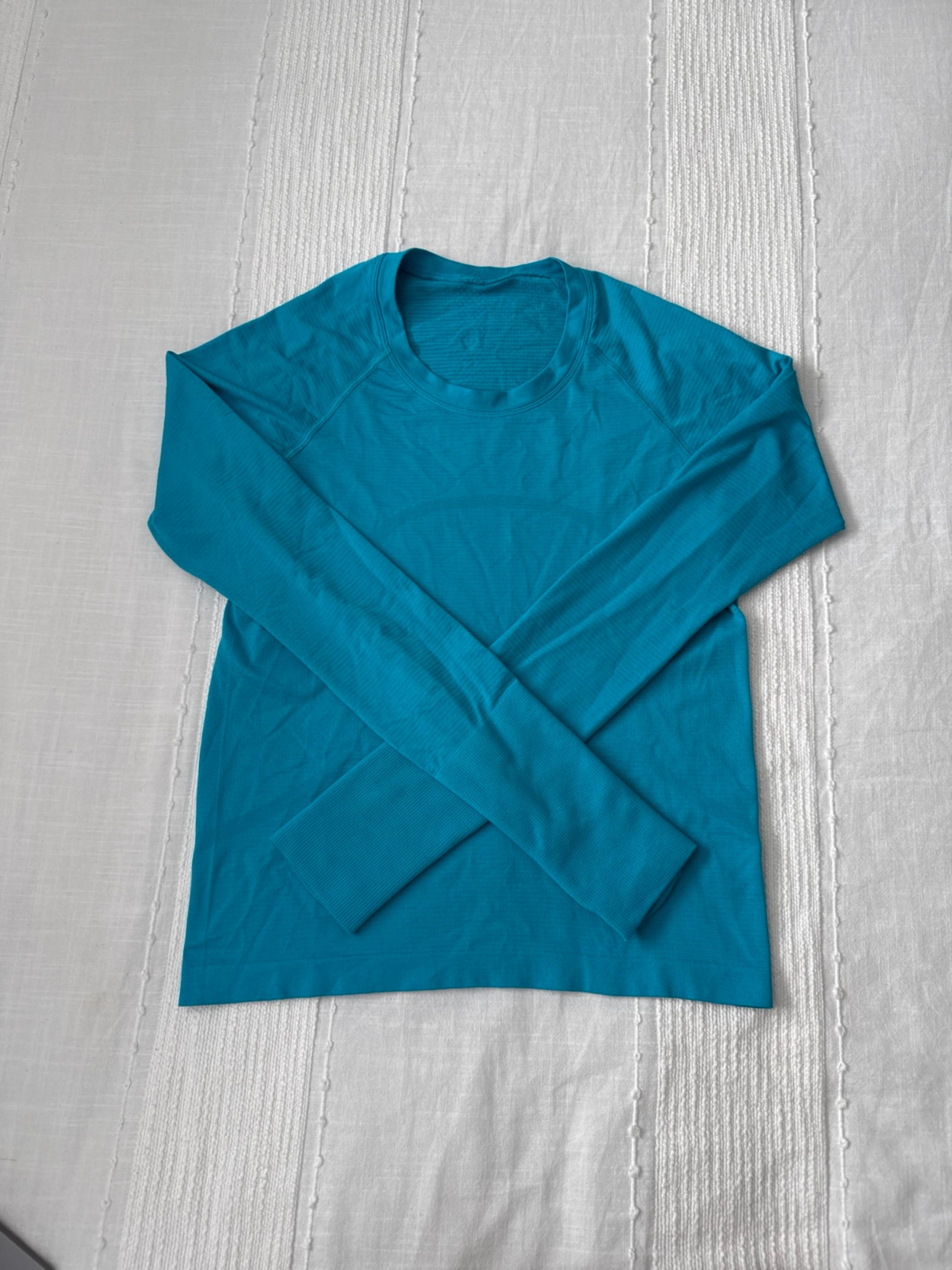 Lululemon Women’s Swiftly Tech Cropped Long Sleeve; Size 6
