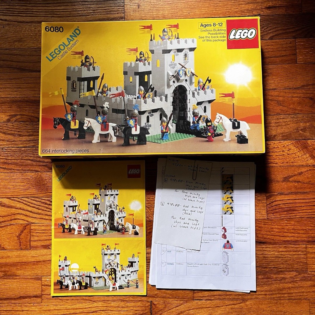 Lego Castle Knights 6080 Kings Castle with Box and Manual near complete!