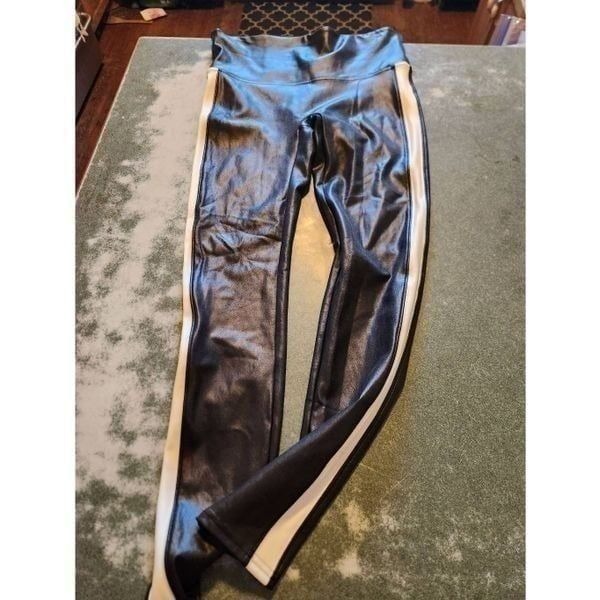 Spanx black faux leather with tuxedo stripe leggings sz Large
