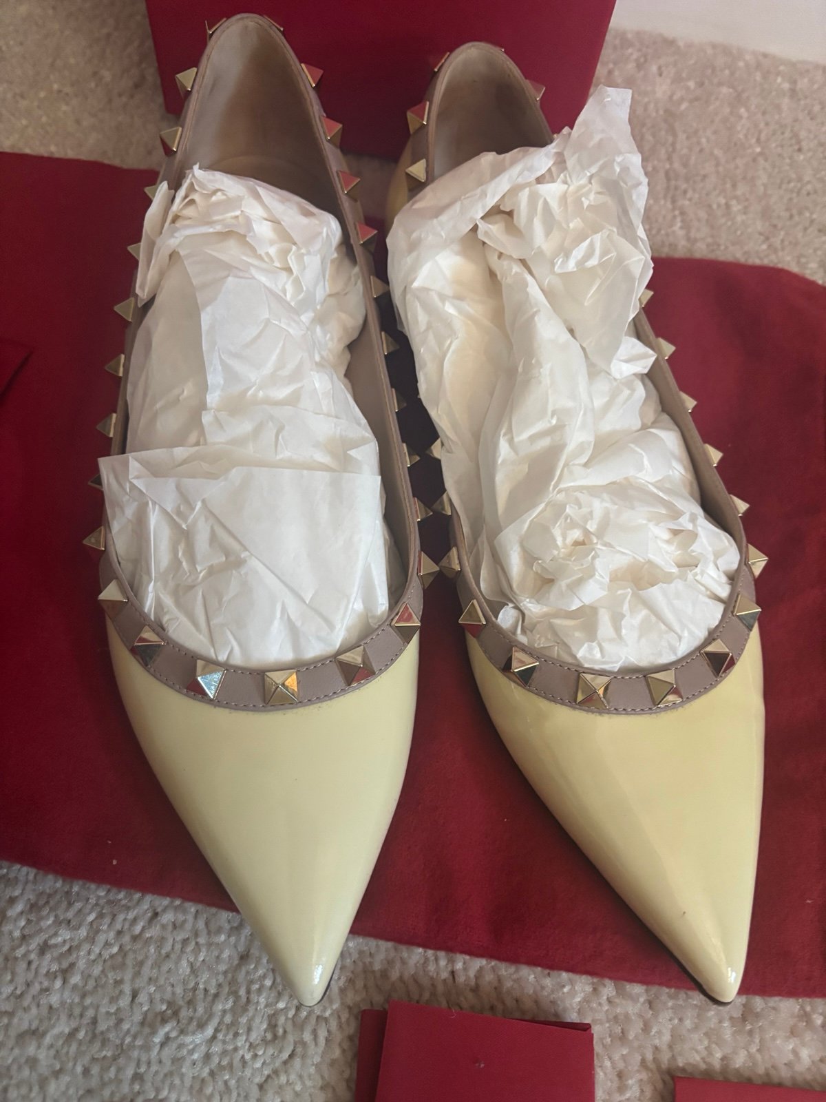 ★EMS発送/関税込/イベント★VALENTINO★ROCKSTUD FLAT SHOES Valentino Rockstud Flats