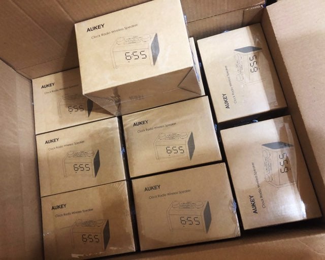 AUKEY Clock Radio Bluetooth Speaker wit