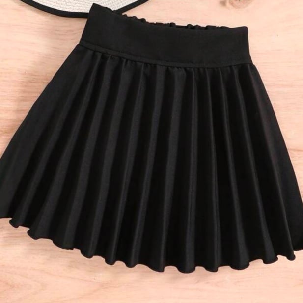 SHEIN Pleated Shorts Skirt Black