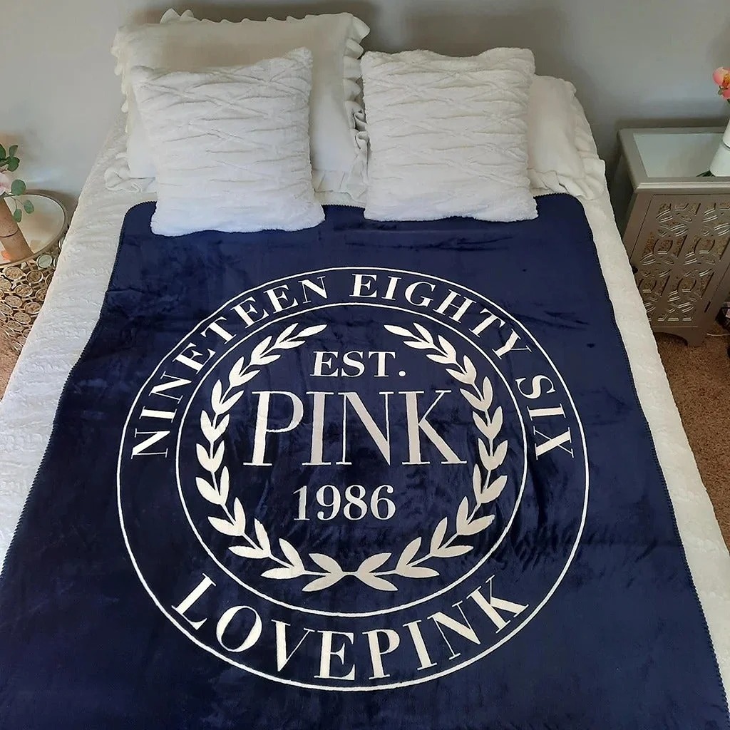 NEW VS PINK Sherpa Cozy-Plush Blanket Est. 1986 Midnight Navy