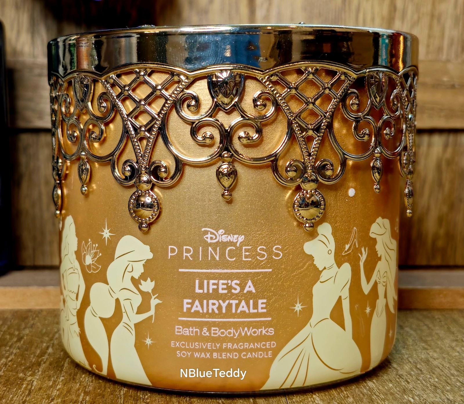 Bath & Body Works, Disney Princess Life's a Fairytale Candle (Limited Edition)