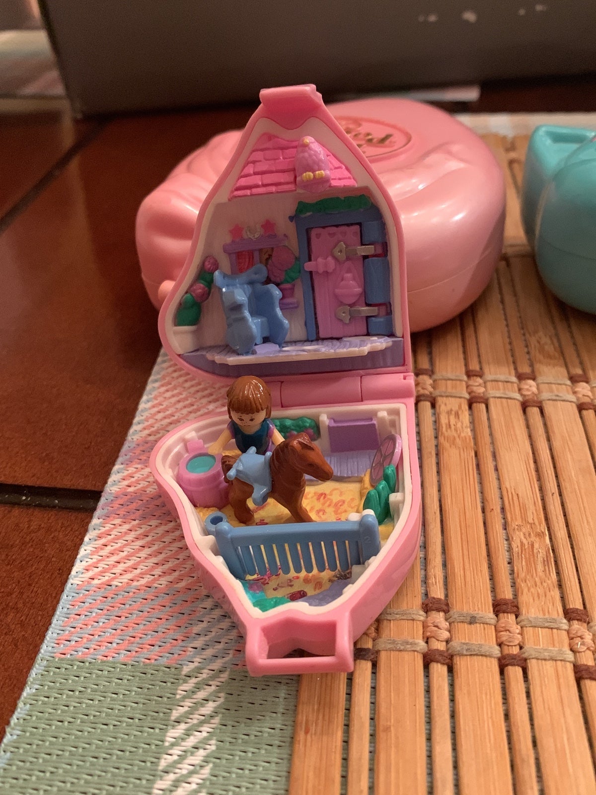 Polly Pocket Pink Horse w/Doll & Horse Compact