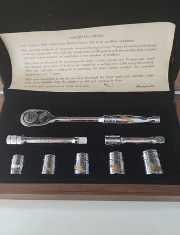 70th anniversary ratchet socket set