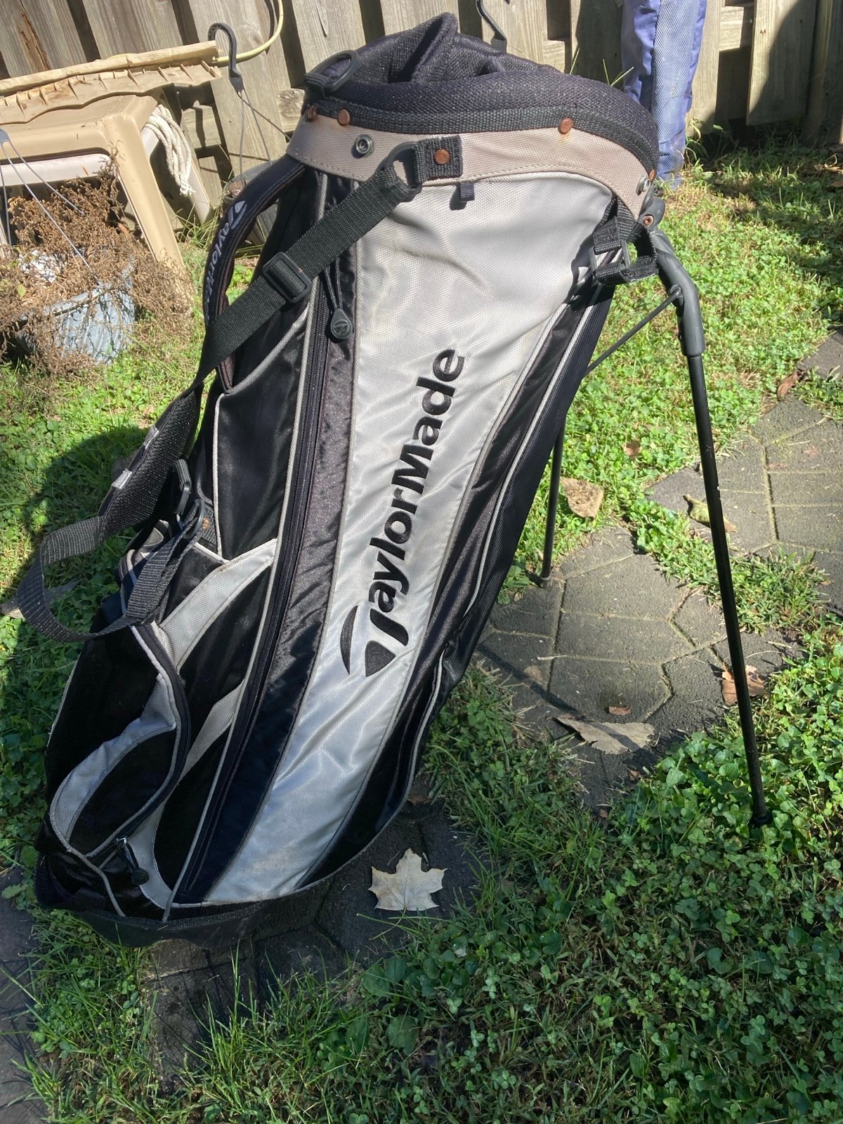 ブランドバッグ通販サイト TaylorMade Iron Golf Bags | Mercari ゴルフバッグ・キャディバッグ