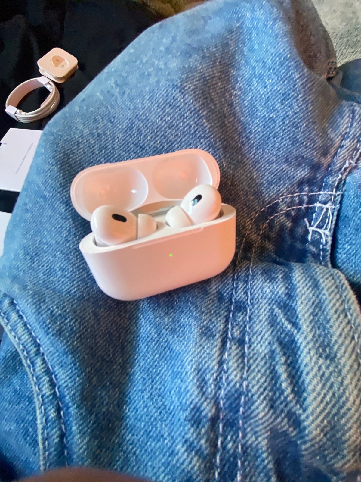 Apple airpods pro 2nd generation