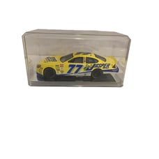 Model Car Dave Blaney 77 Jasper Engines Taurus NASCAR Stock Car Racing Display