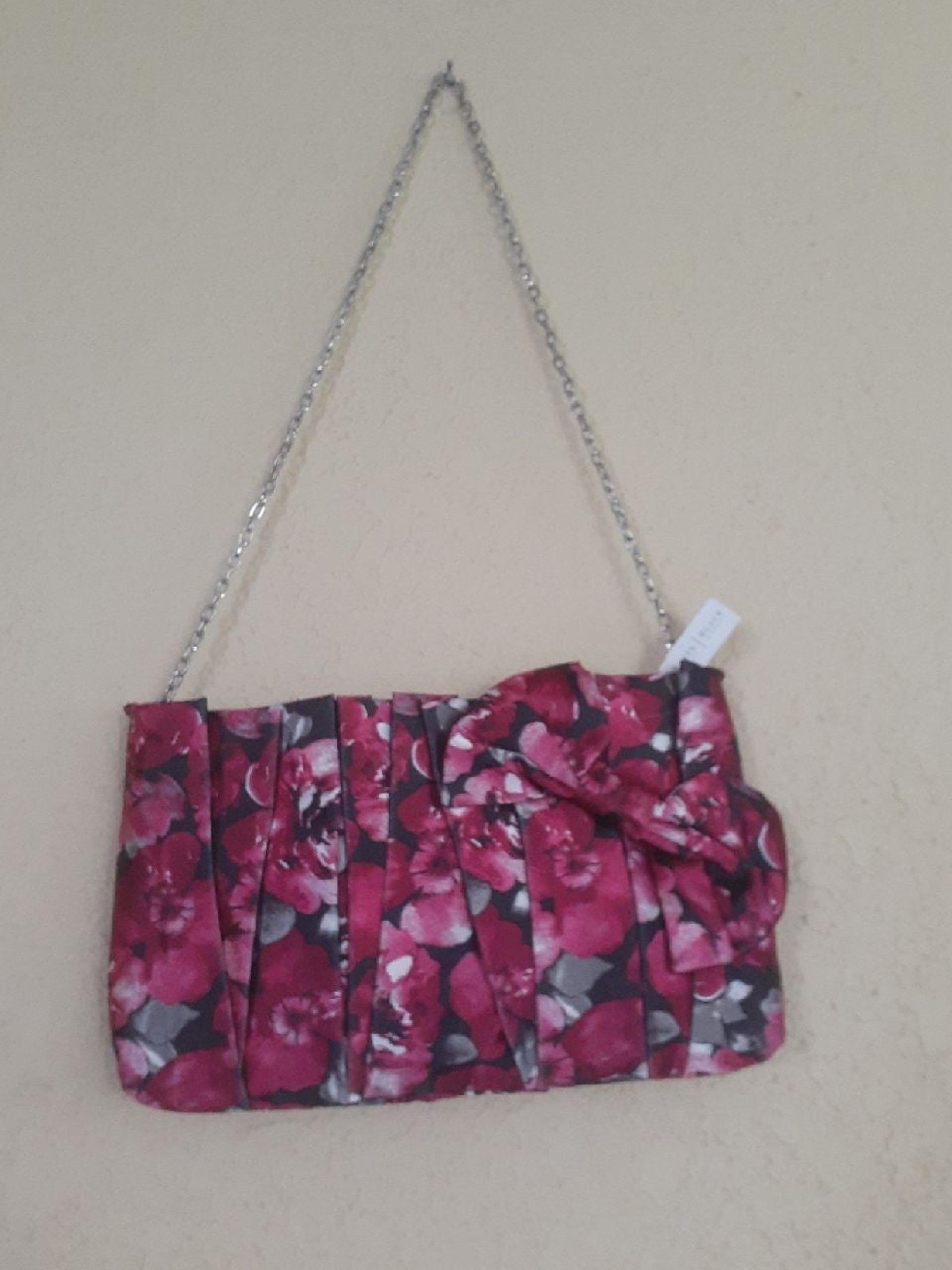 White House Black Market evening purse N