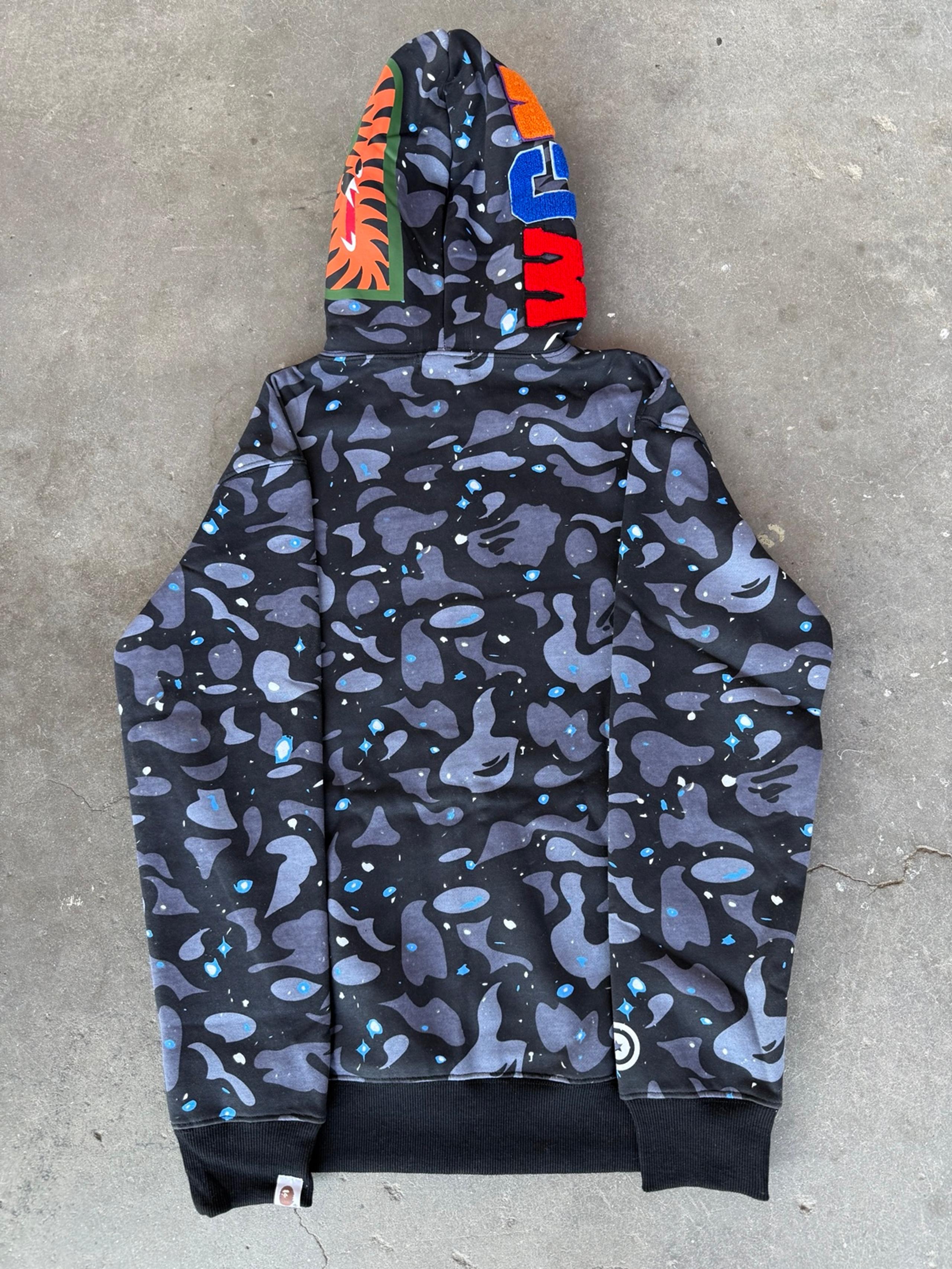 Bape: Black Camo Zip up Shark Hoodie in Size(L)Comes with tags.Fair offers only
