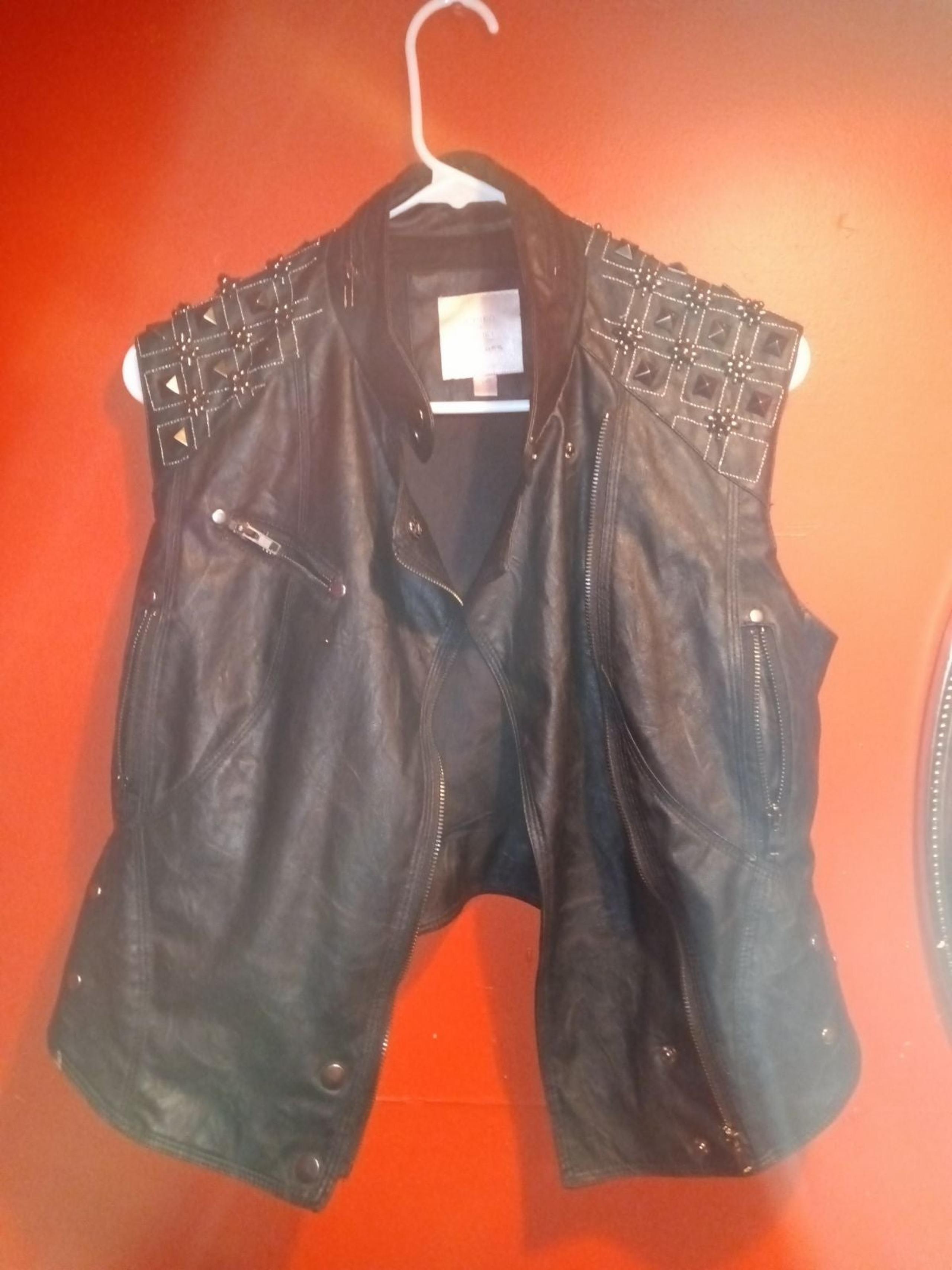 Romeo and Juliet Couture vest