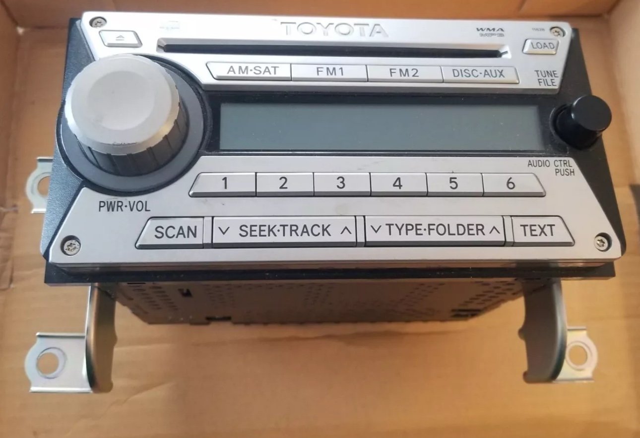 oem Toyota FJ Cruiser 07-10 Radio Stereo AM/FM/SAT/MP3 6 Disc CD Player Changer