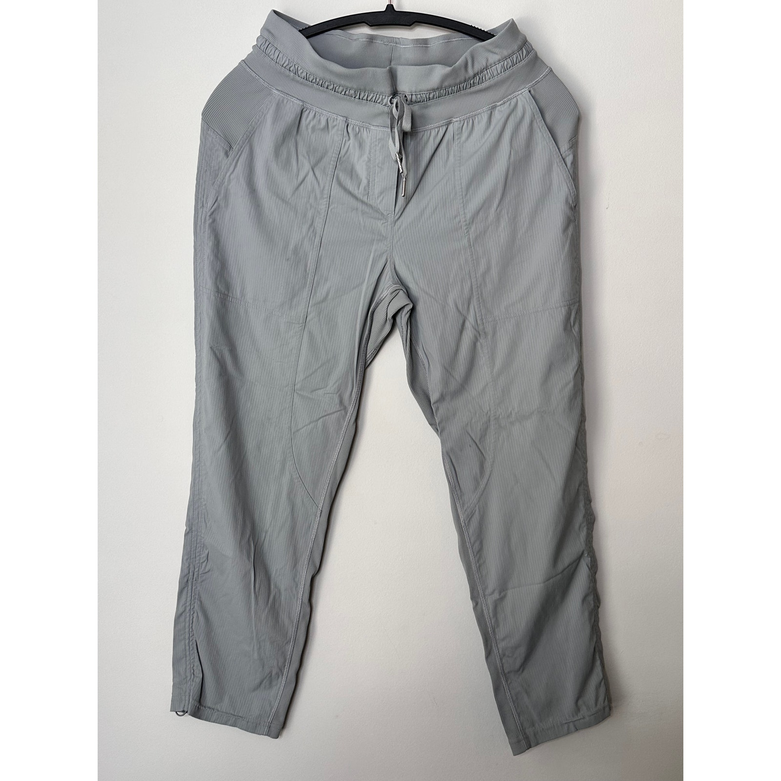 Lululemon Dance Studio Crop 25 Silver Women’s