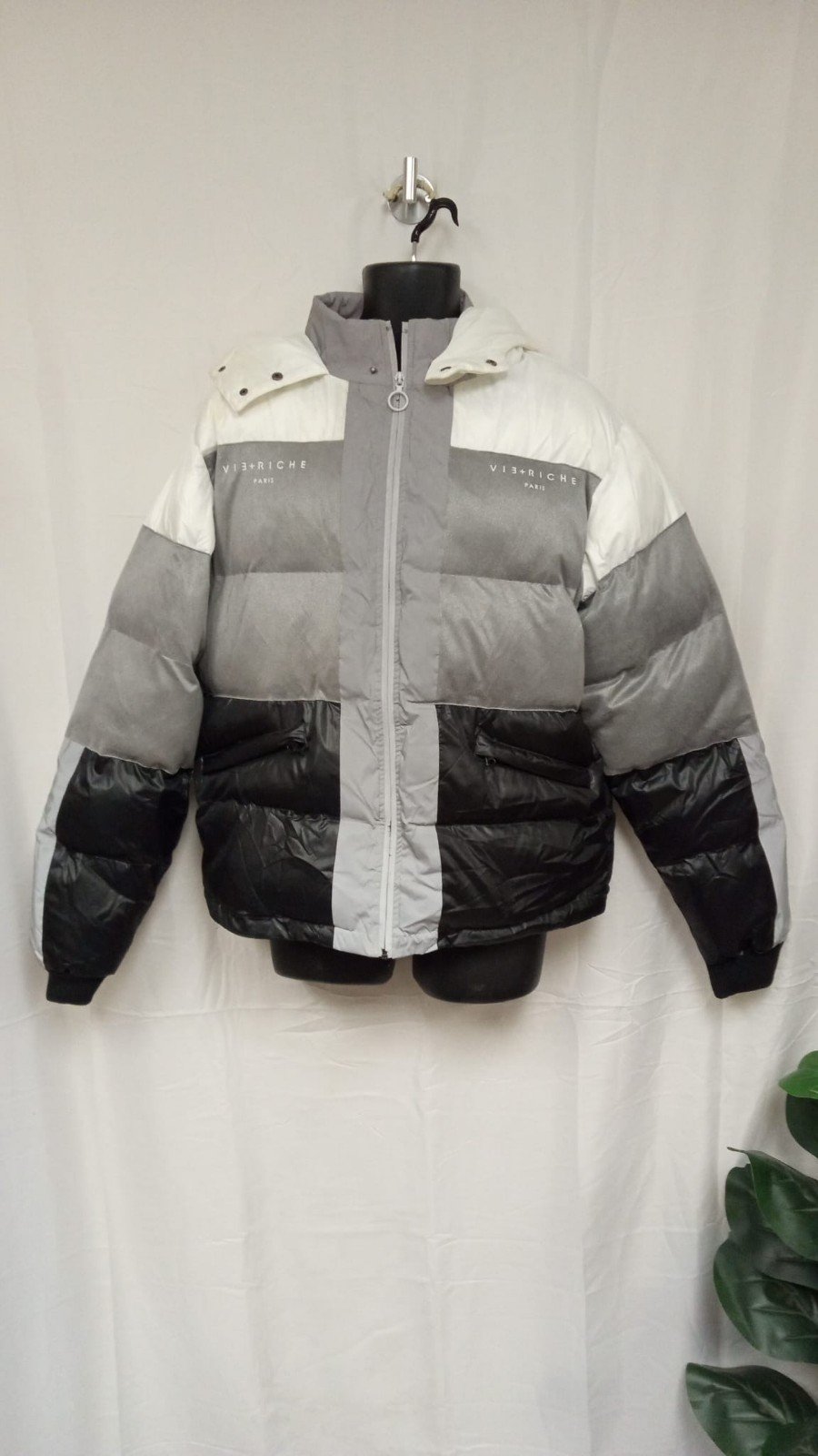 Vieriche- Men's Winter Jacket/Size M/ Color Gray/ NWT, see details in images