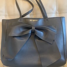 Karl Lagerfeld Paris canelle Bow-Embellished Tote