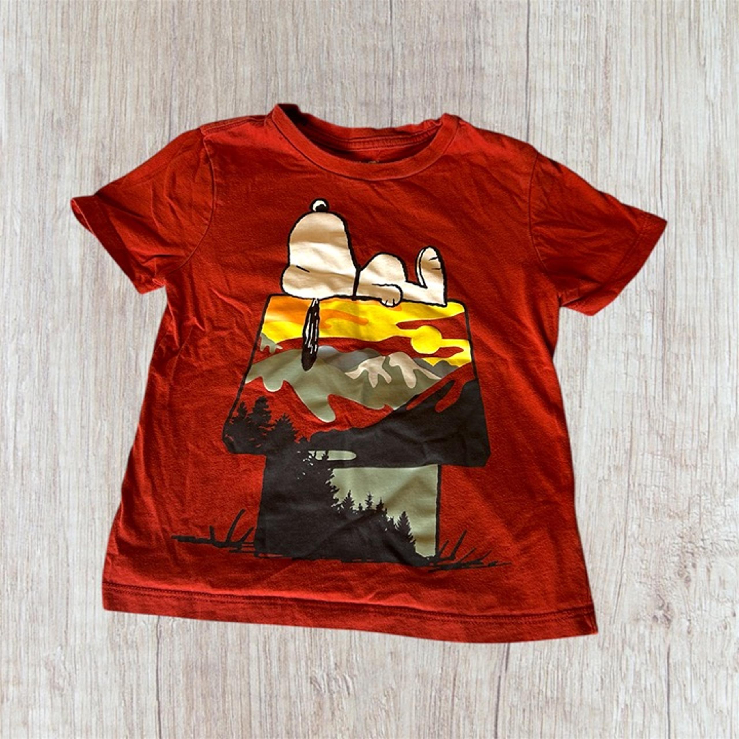 XS Snoopy Camping Tee