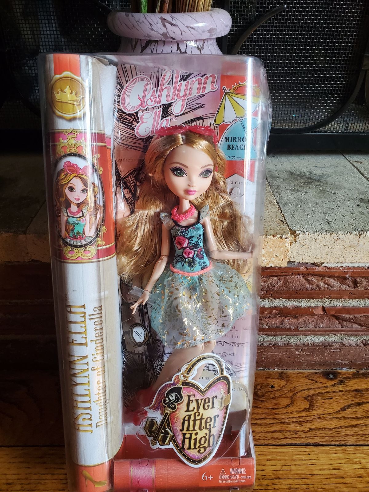 EVER AFTER HIGH ASHLYNN ELLA DOLL