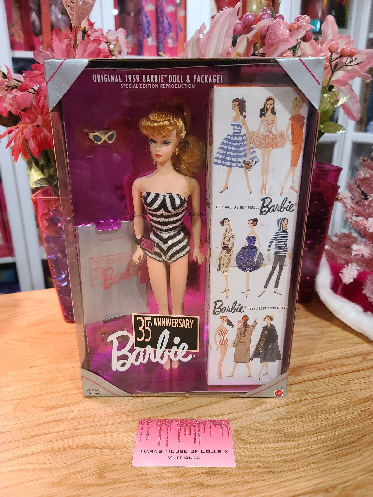 NEW! 35th ANNIVERSARY REPRODUCTION 1959 BLONDE BARBIE!