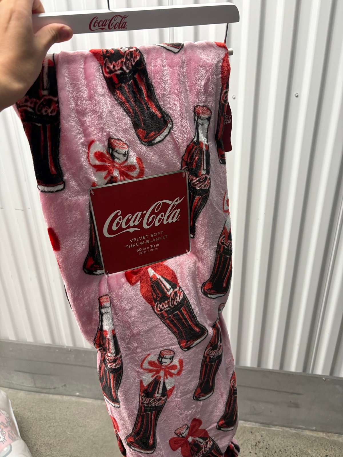 Coca Cola Bow Velvet Soft Throw Blanket