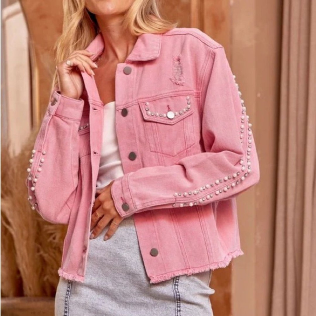 NEW Savanna Jane Women Denim Trucker Jacket Medium Pink Pearls Studded Western