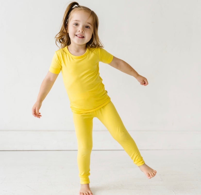 NIB LS Sunny Yellow 2pc Set