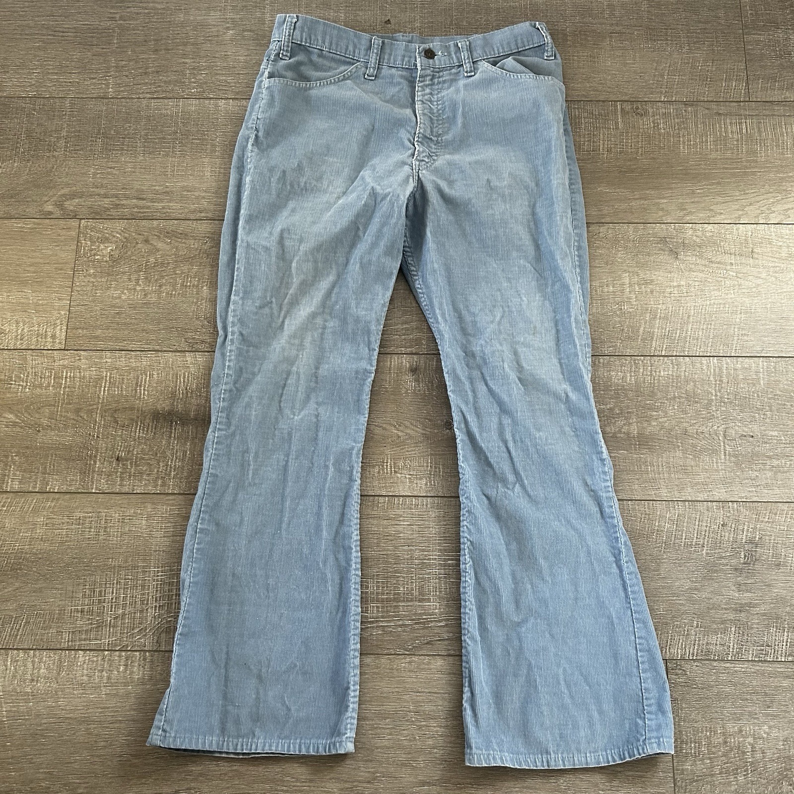 Vintage Levis 646 Pant 32x31 Light Blue Corduroy Trouser Flare Leg 70s 80s