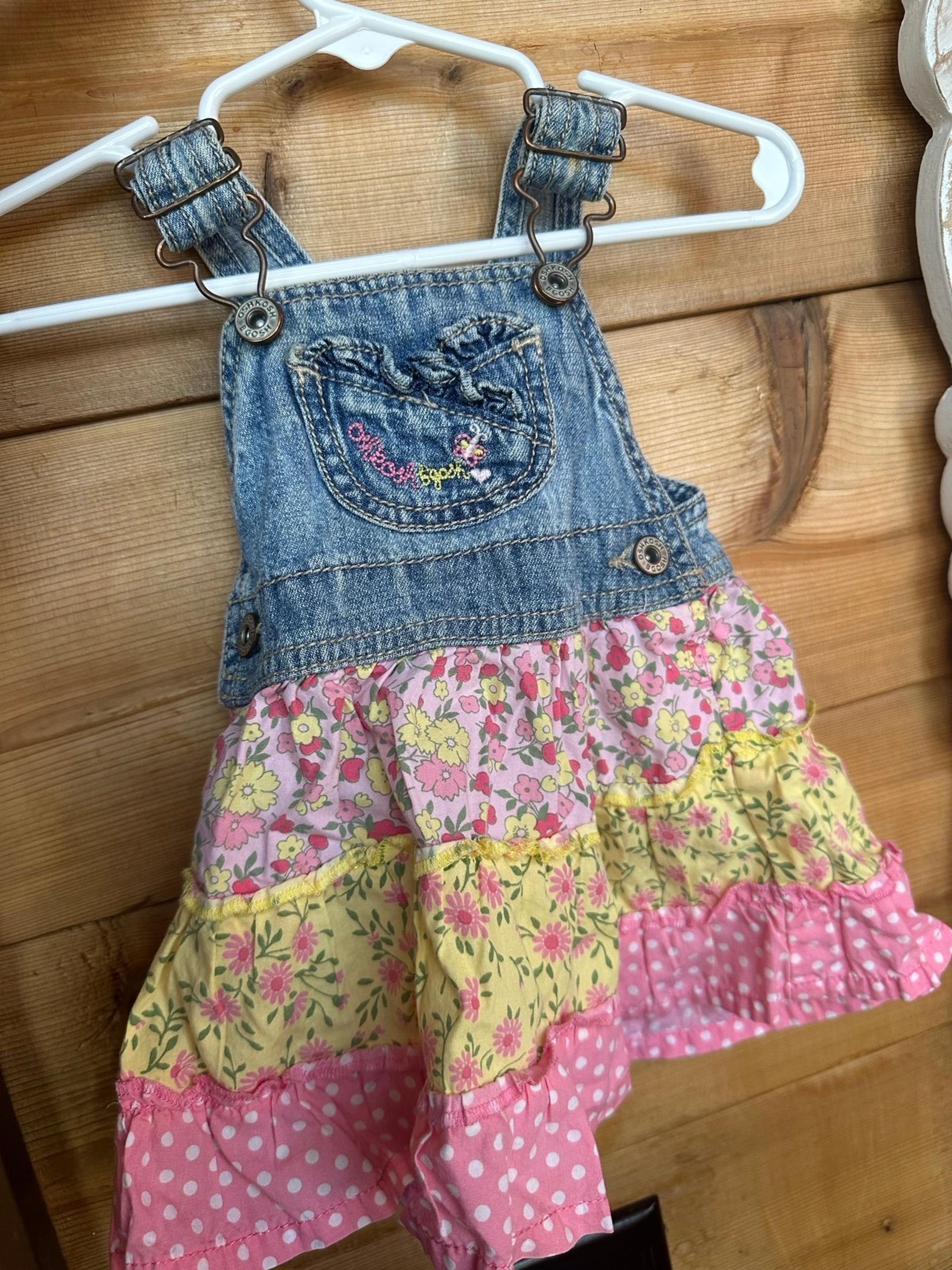osh kosh overall dress 6-12 months? Floral print  so cute! Like new condition!