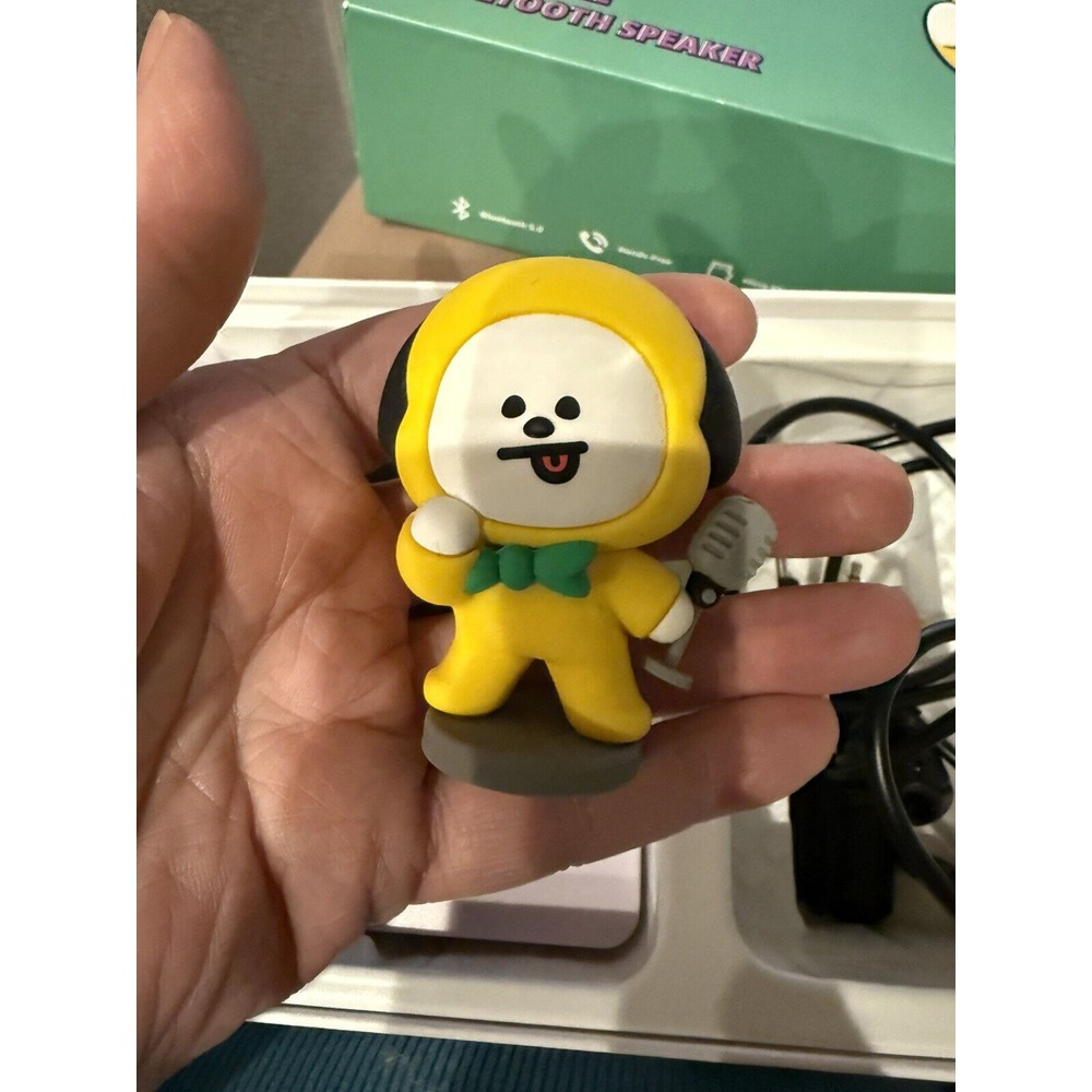 BTS BT21 Chimmy Radio TURNTABLE BLUETOOTH SPEAKER In Box