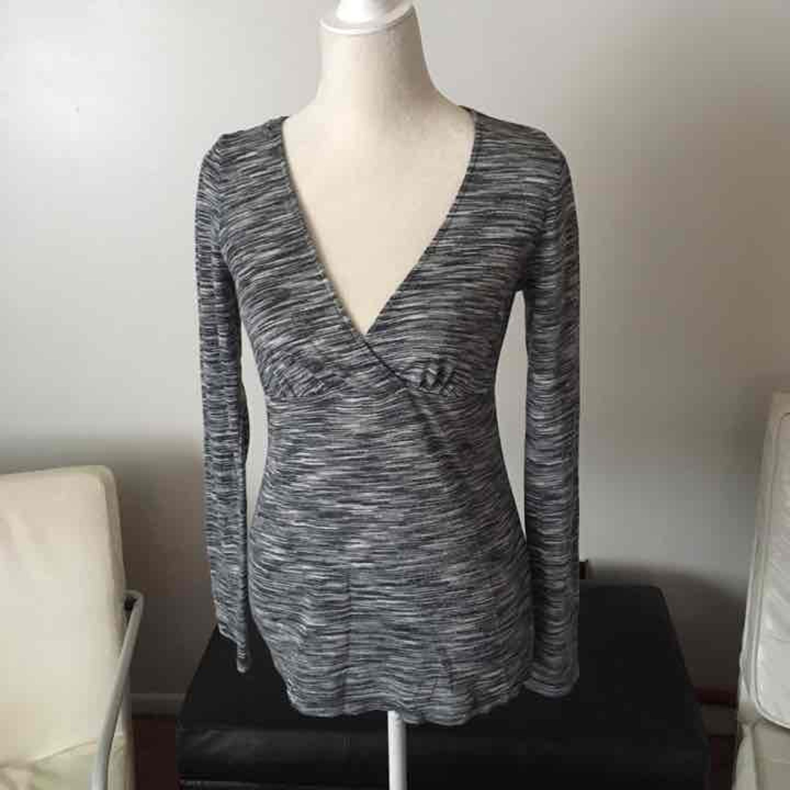 Express Long Sleeve Top