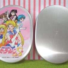 Very Rare Sailor Moon lunch tin