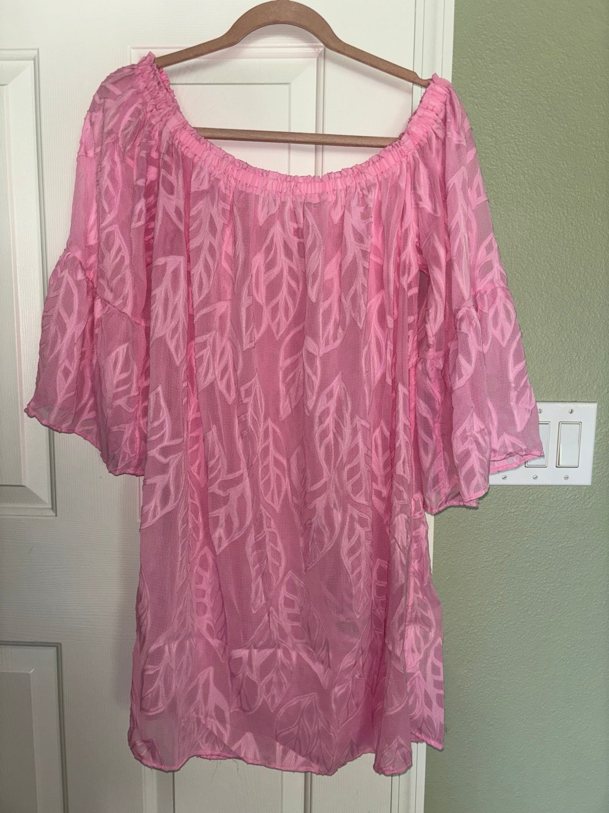 Lilly Pulitzer Nevie cover up- size XL-EUC