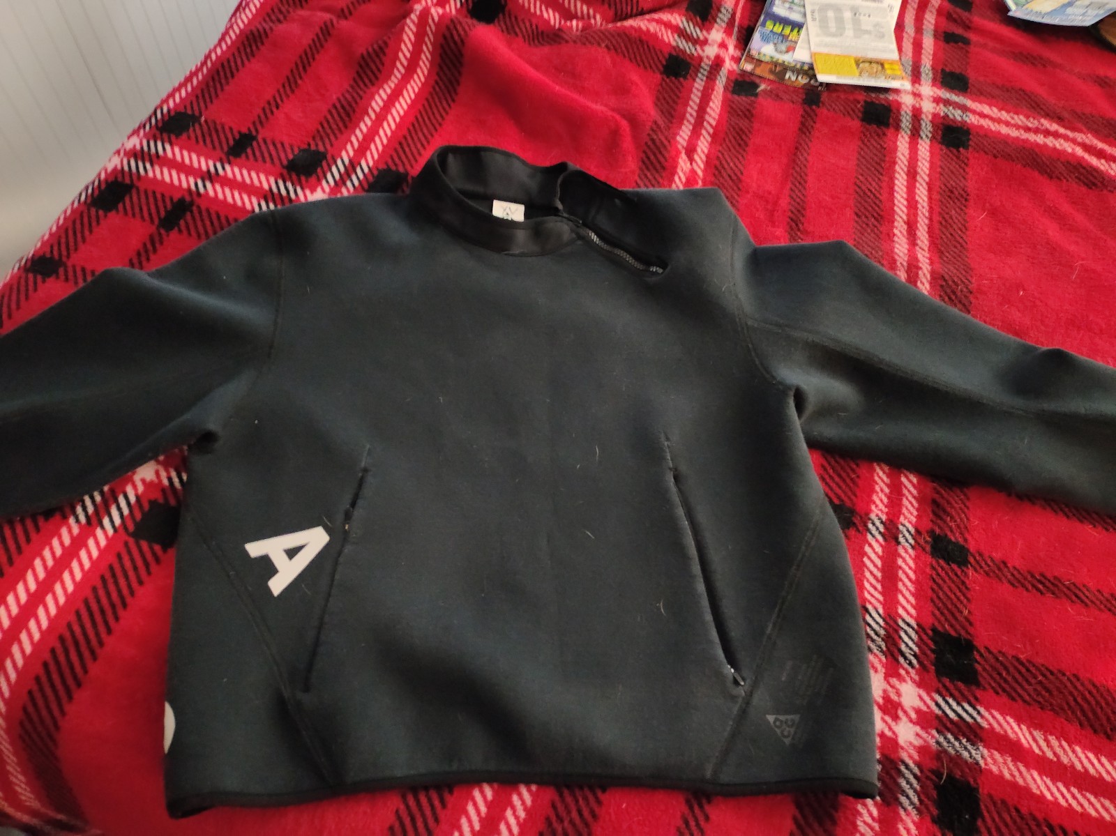 NIKE - WOMEN'S LAB ACG CREWNECK SWEATSHIRT - VHTF!