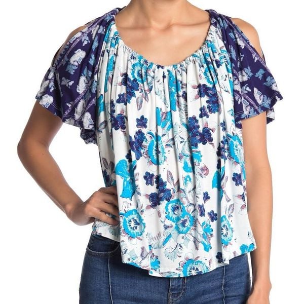 NWT FREE PEOPLE BAJA BABE FORAL TOP: BLUE